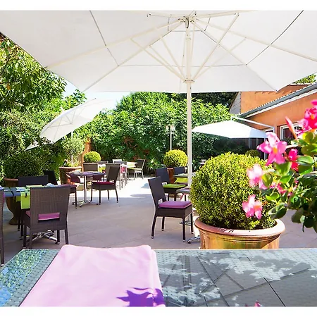 Le Carré D'alethius Logis Hôtel-restaurant Gastronomique