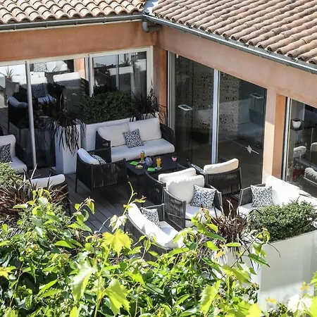 Le Carré D'alethius Hotel
